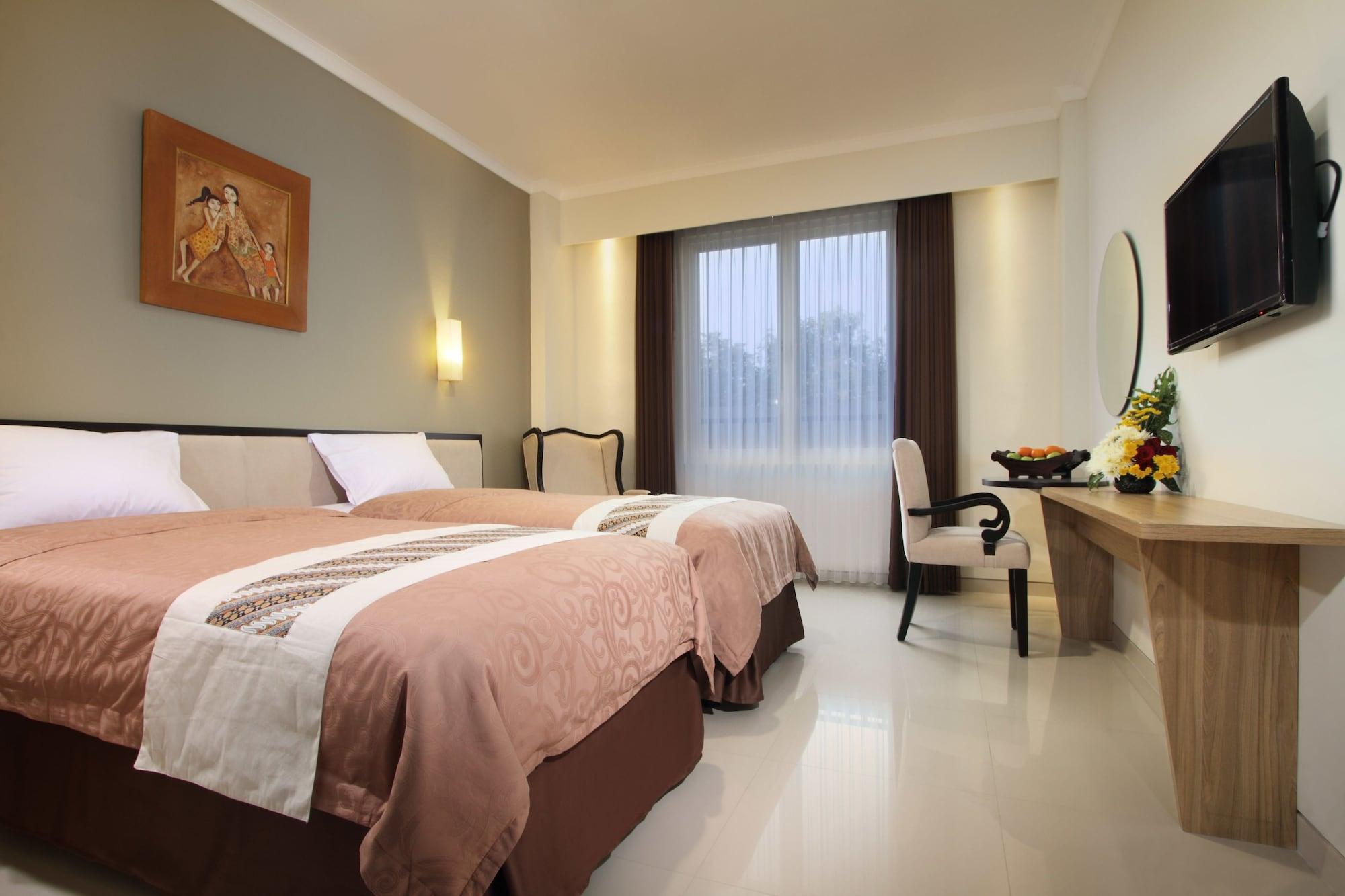 Hotel Emersia Malioboro 3*